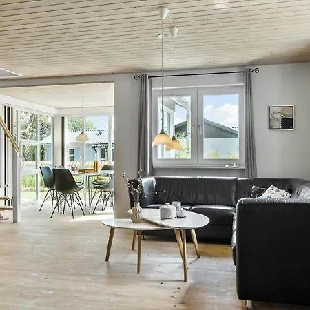 8841-glesborg-strandskadevej-14 *