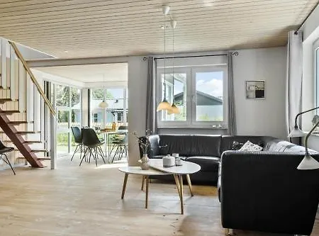 Semesterbostad 8841-glesborg-strandskadevej-14 Glesborg