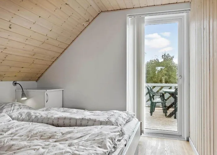 Дом отдыха 8841-glesborg-strandskadevej-14